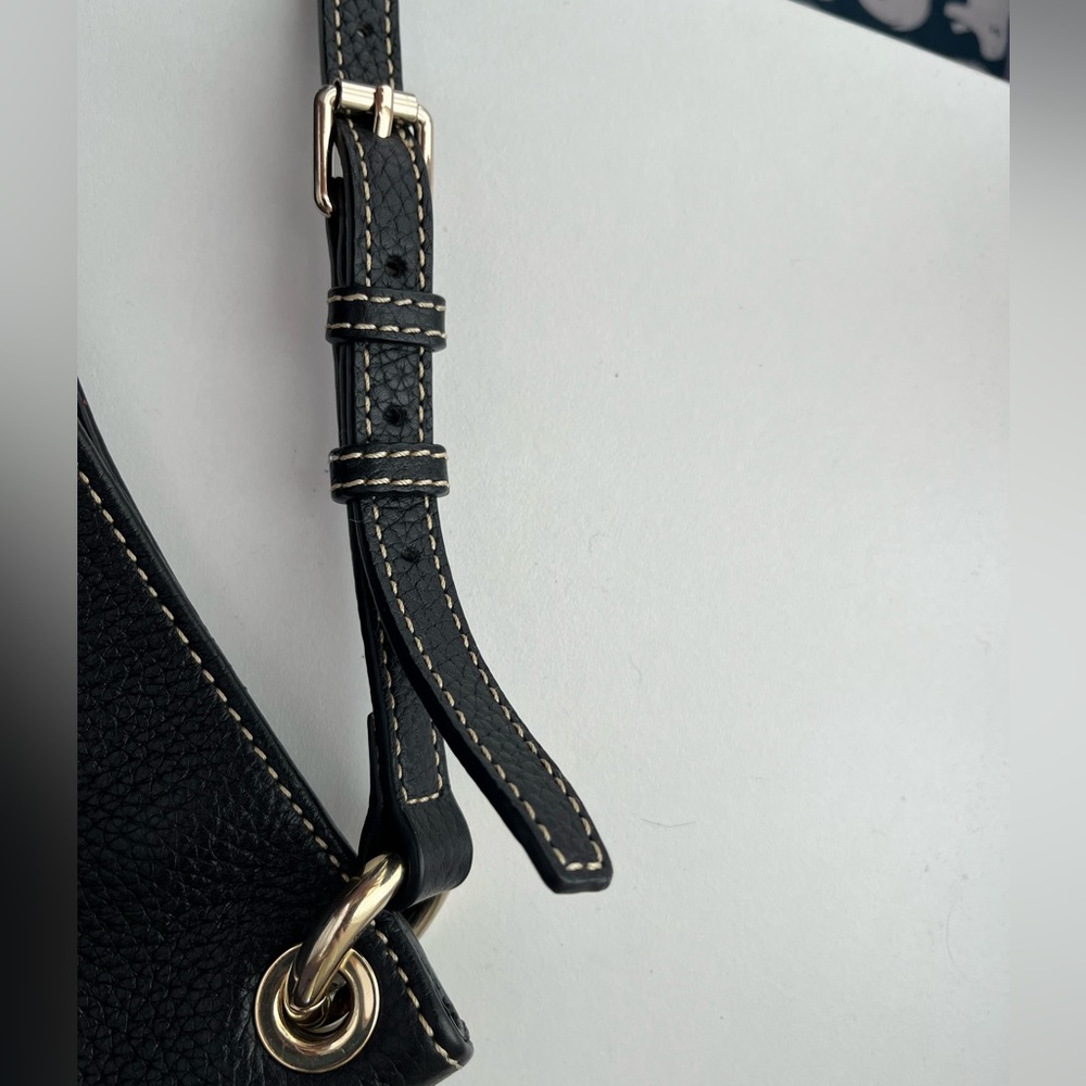Dooney Bourke Classic Purse - Picture 10 of 16